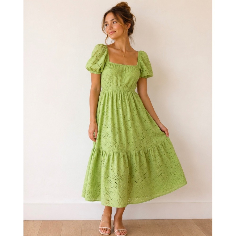 Y2K flowy floral eyelet summer midi dress puff sleeve green by Draper James rsvp